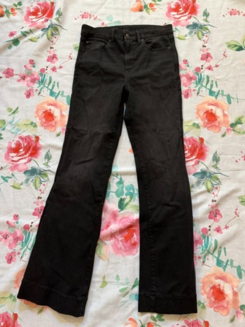 Black Bootcut High Waist American Eagle Jeans